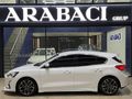 ARABACI GRUP 2021 FORD FOCUS 1.5 Tİ-VCT TREND X-HATASIZ-50BİNKM