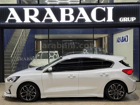 ARABACI GRUP 2021 FORD FOCUS 1.5 Tİ-VCT TREND X-HATASIZ-50BİNKM