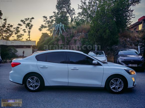 TEKİNBAŞ-2020 FORD FOCUS SEDAN 1.5 Ti VCT TREND X PAKET