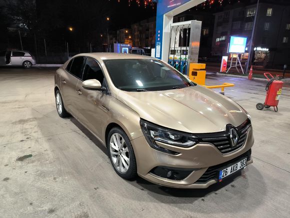 2.Sahibinden Değişensiz  Megane 4 1.5 dCi Icon 2017 Model