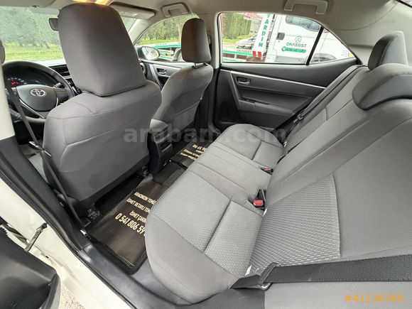 2016 HATASIZ MAKYAJLI 143.000 KM COROLLA 1.33 LIFE