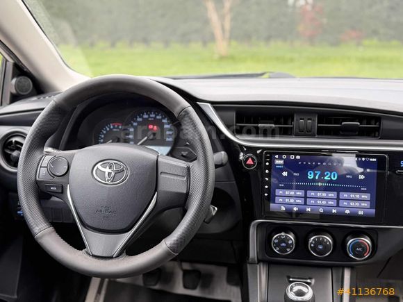 2016 HATASIZ MAKYAJLI 143.000 KM COROLLA 1.33 LIFE