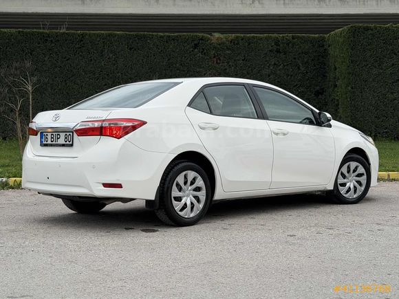 2016 HATASIZ MAKYAJLI 143.000 KM COROLLA 1.33 LIFE