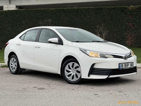 2016 HATASIZ MAKYAJLI 143.000 KM COROLLA 1.33 LIFE