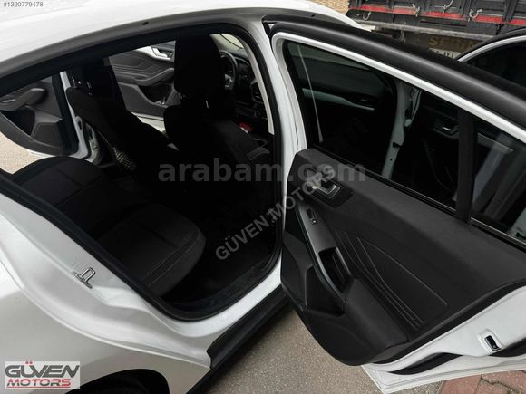 /// 2021 MODEL+1.5 ECOBLUE FORT FOCUS+TİTANİUM+JOİSTİK VİTES