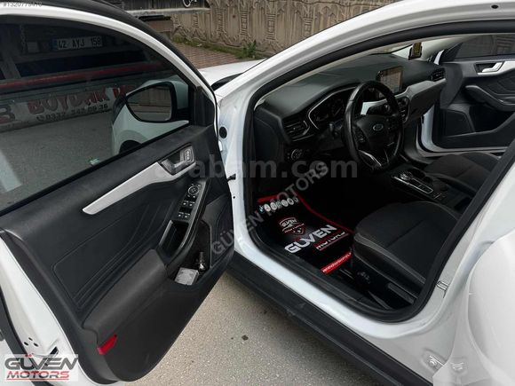 /// 2021 MODEL+1.5 ECOBLUE FORT FOCUS+TİTANİUM+JOİSTİK VİTES