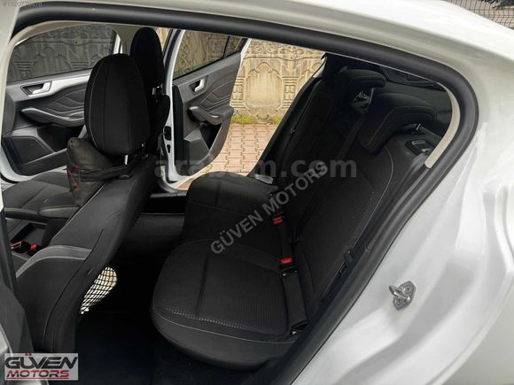 /// 2021 MODEL+1.5 ECOBLUE FORT FOCUS+TİTANİUM+JOİSTİK VİTES