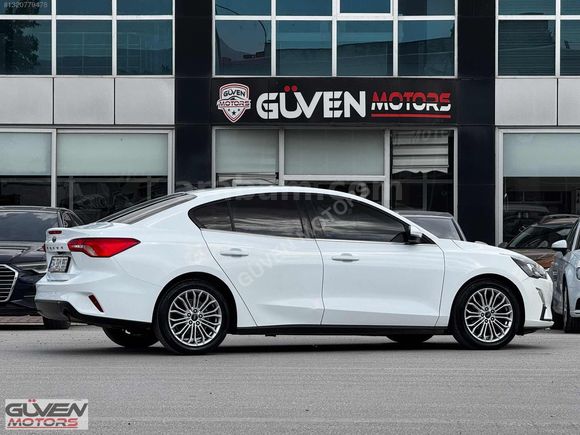 /// 2021 MODEL+1.5 ECOBLUE FORT FOCUS+TİTANİUM+JOİSTİK VİTES