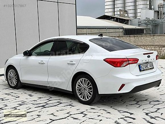 FM MOTORSDAN 2020 FORD FOCUS 1.5 DİZEL OTOMATİK -TİTANİUM- 140KM