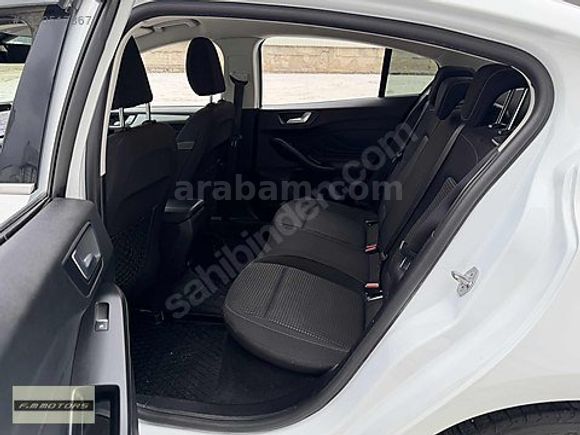 FM MOTORSDAN 2020 FORD FOCUS 1.5 DİZEL OTOMATİK -TİTANİUM- 140KM