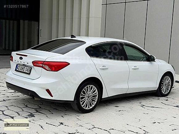 FM MOTORSDAN 2020 FORD FOCUS 1.5 DİZEL OTOMATİK -TİTANİUM- 140KM
