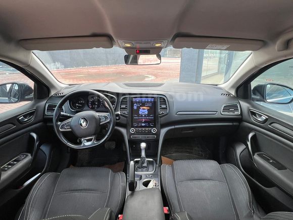 Sahibinden Renault Megane 1.5 Blue DCI Touch 2020 Model