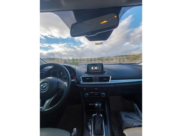 Sahibinden Mazda 3 1.5 SkyActive-D Power Sense 2016 Model  138.000 km Kırmızı