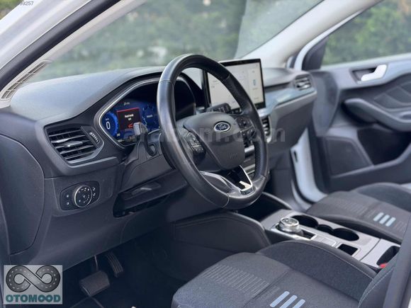 OTOMOOD"dan Ford Focus 1.5 EcoBlue Active X 2024 t çıkışlı ACİLL