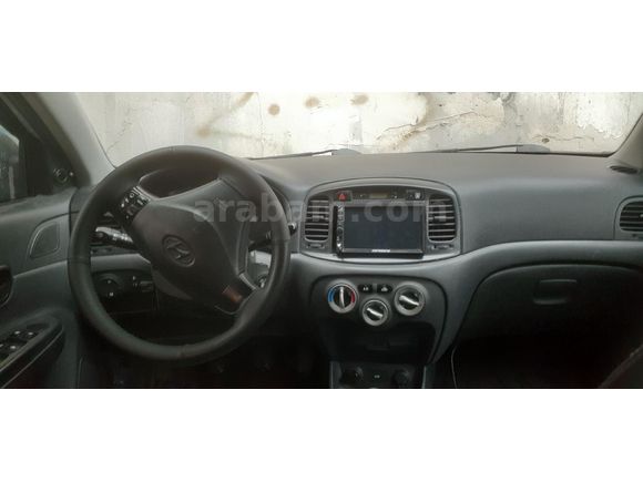 Sahibinden Hyundai Accent Era 1.4 Team 2011 Model