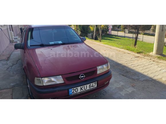 Temiz aile arabası vize ve tüp tankı yeni 