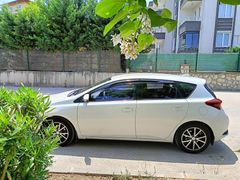 Sahibinden Toyota Auris 1.33 Life 2017 Model