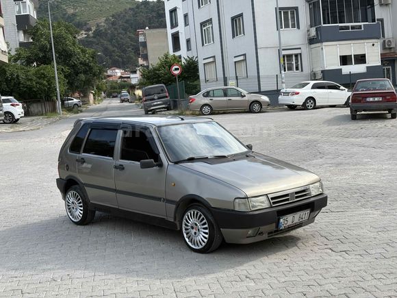 DEĞİŞENSİZ PARÇA BOYALI UNO