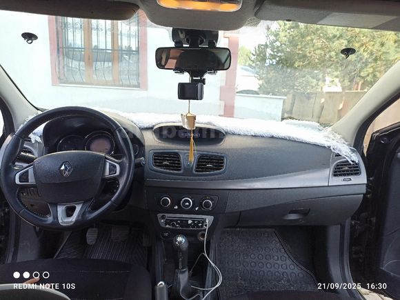 Sahibinden Renault Fluence 1.5 dCi Touch Plus 2013 Model
