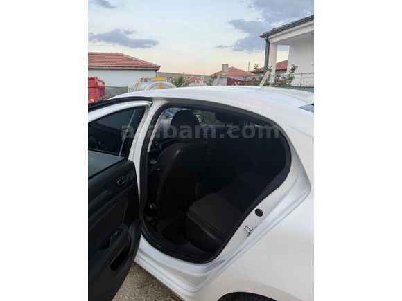 2018-MEGANE 1.6-JOY PAKET-SAHİBİNDEN-HATASIZ
