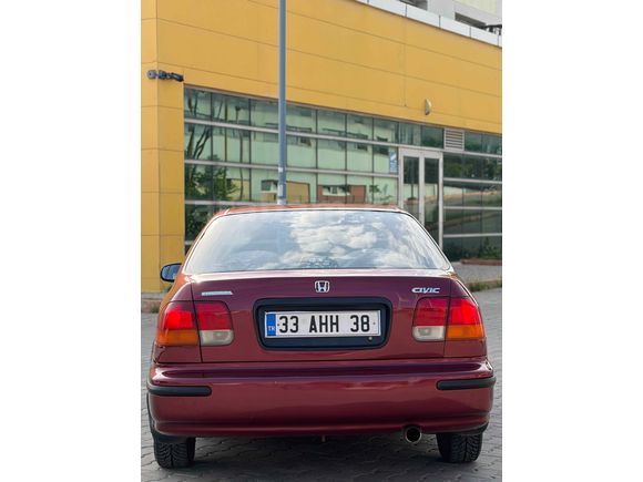 Galeriden Honda Civic 1.4 i S 1999 Model Mersin