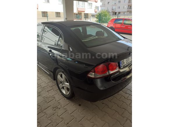 Sahibinden Honda Civic 1.6i VTEC Elegance 2010 Model