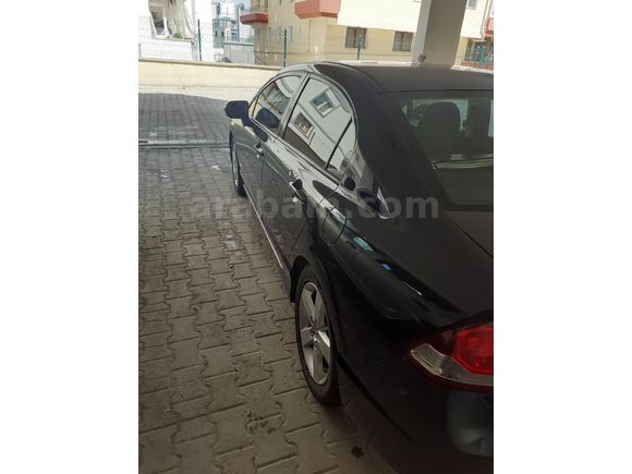 Sahibinden Honda Civic 1.6i VTEC Elegance 2010 Model