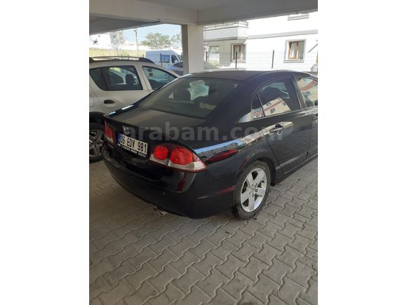 Sahibinden Honda Civic 1.6i VTEC Elegance 2010 Model