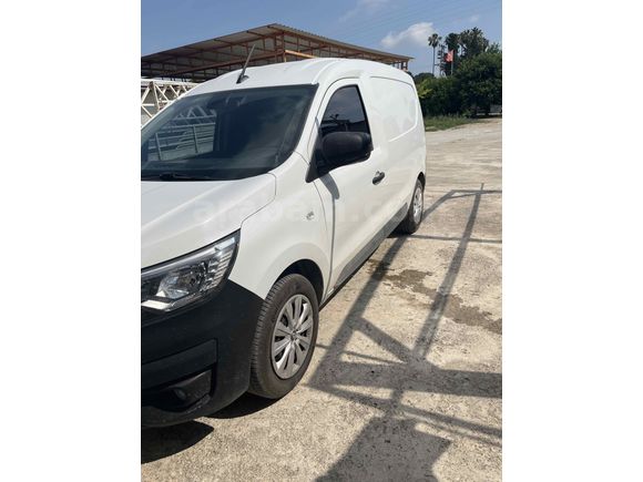 Sahibinden Renault Express 1.5 BlueDCI Joy 2023 Model 