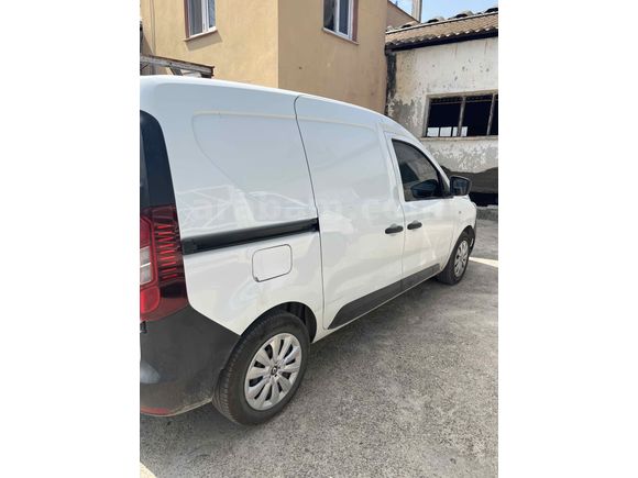 Sahibinden Renault Express 1.5 BlueDCI Joy 2023 Model 