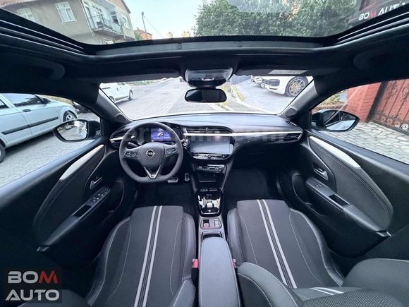 Bom Auto'2025 8.000KM CAM TAVAN MASRAFSİZ ...!!!