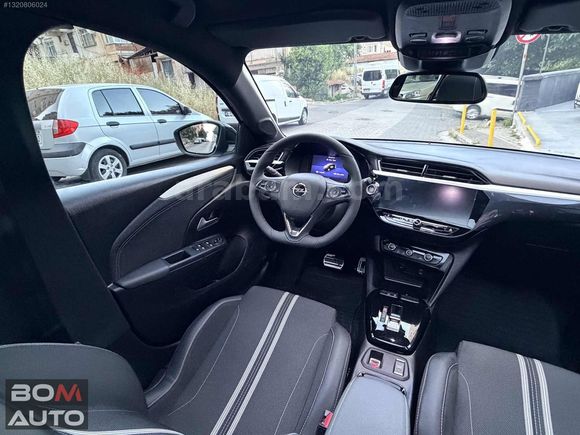 Bom Auto'2025 8.000KM CAM TAVAN MASRAFSİZ ...!!!