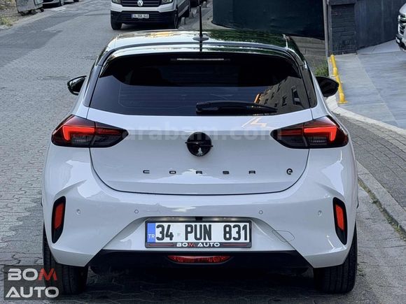 Bom Auto'2025 8.000KM CAM TAVAN MASRAFSİZ ...!!!