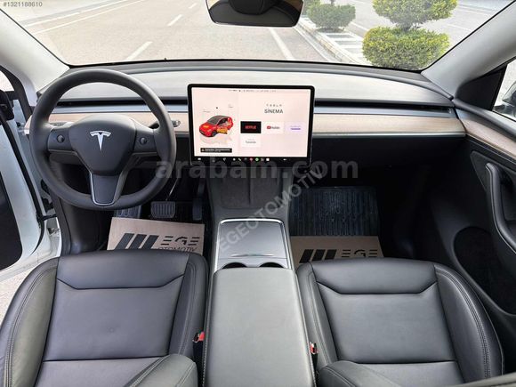 BOYASIZ HATASIZ 2025 MODEL Y SEDEFLİ BEYAZ İLK SAHİBİNDEN