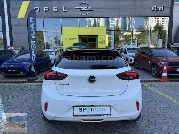 OPAL-300.000 TL %0FAİZ-HATASIZ 2023 CORSA-E ULTİMATE