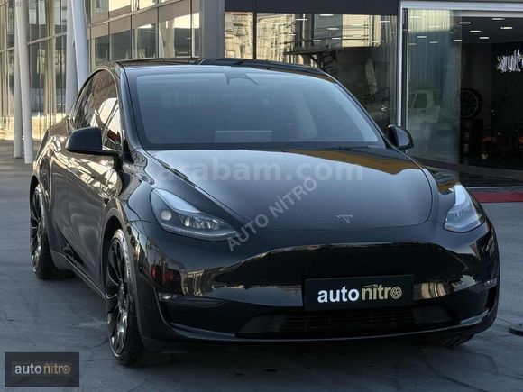 AUTO NİTRO 2023 TESLA MODEL Y PERFORMANCE YOKE DİREKSYON