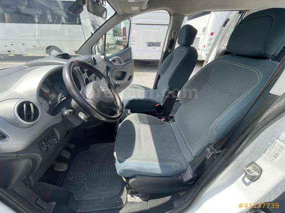 YAŞAROĞLU OTOMOTİV 2017 CİTROEN BERLİNGO 1.6HDİ SELECTİON