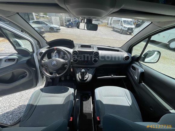 YAŞAROĞLU OTOMOTİV 2017 CİTROEN BERLİNGO 1.6HDİ SELECTİON