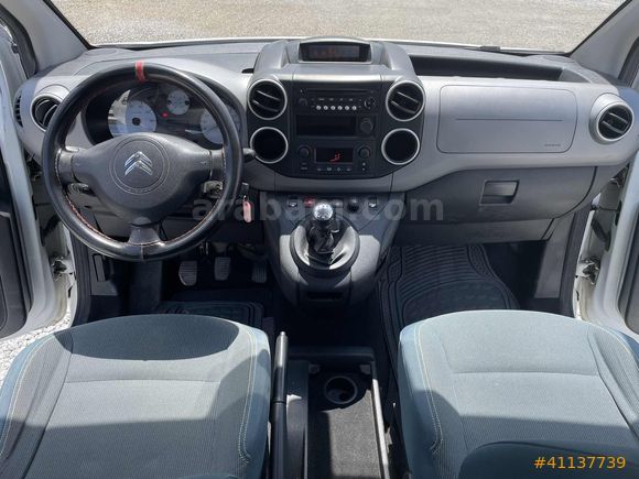 YAŞAROĞLU OTOMOTİV 2017 CİTROEN BERLİNGO 1.6HDİ SELECTİON