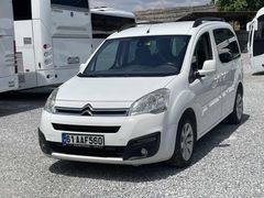 YAŞAROĞLU OTOMOTİV 2017 CİTROEN BERLİNGO 1.6HDİ SELECTİON