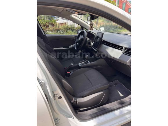 Sahibinden Renault Clio 1.0 TCe Touch 2023 Model 