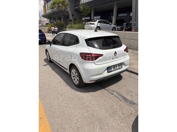 Sahibinden Renault Clio 1.0 TCe Touch 2023 Model 