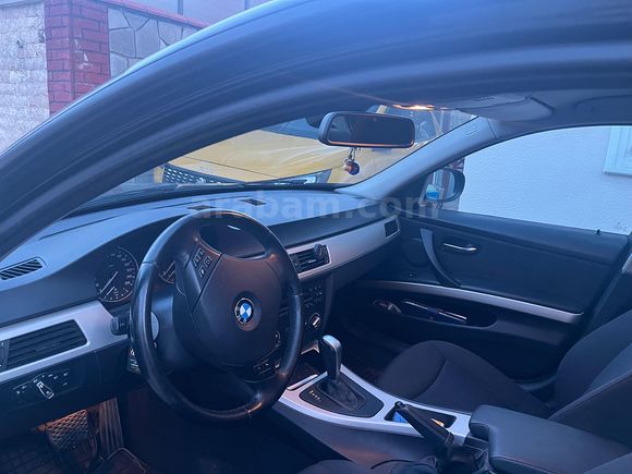 İlk sahibi doktordan  BMW 3 Serisi 320d Standart 2011E90 Model 