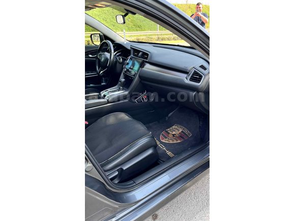 Sahibinden Honda Civic 1.6i VTEC Eco Executive 2018 Model 