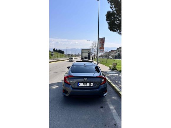 Sahibinden Honda Civic 1.6i VTEC Eco Executive 2018 Model 