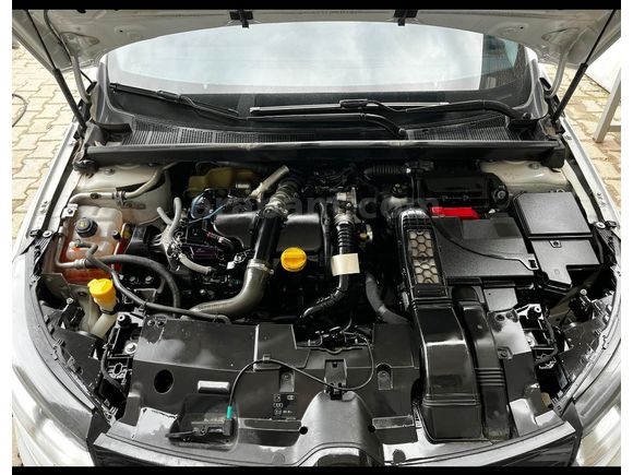 Sahibinden Renault Megane 1.5 dCi Touch 2017 Model Değişensiz  Tek parça lokal