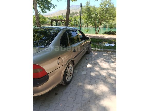 Sahibinden Opel Vectra 1.6 1995 Model