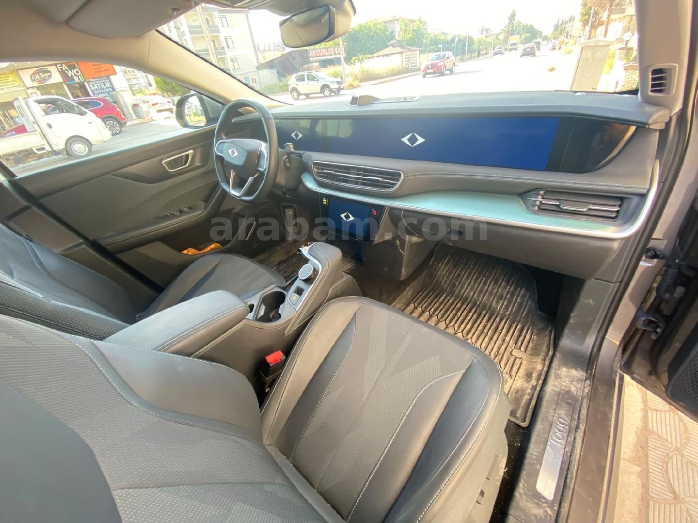 Sahibinden TOGG T10F V2 Uzun Menzil 2025 Model Yalova 7.300 km Gri 5