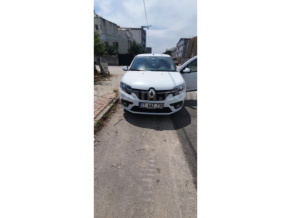 Sahibinden Renault Symbol 0.9 TCe Joy 2020 Model  40.000 km Beyaz