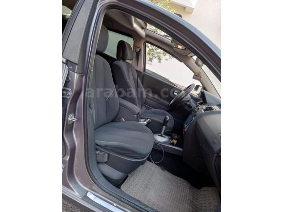 Sahibinden Renault Megane 1.6 Expression 2004 Model  249.000 km Füme